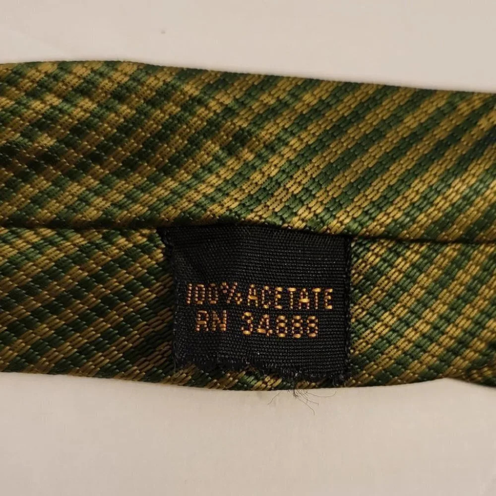 Men's Necktie - Picture 4 of 4